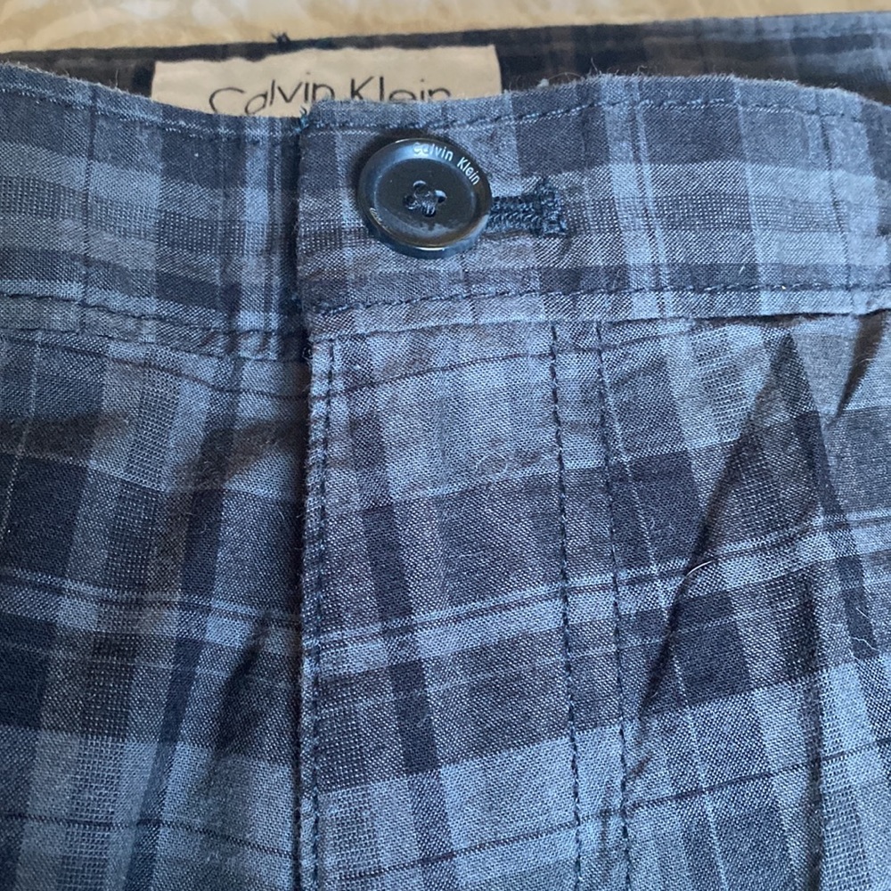 NWT Calvin Klein Mens Shorts a size 34” inch